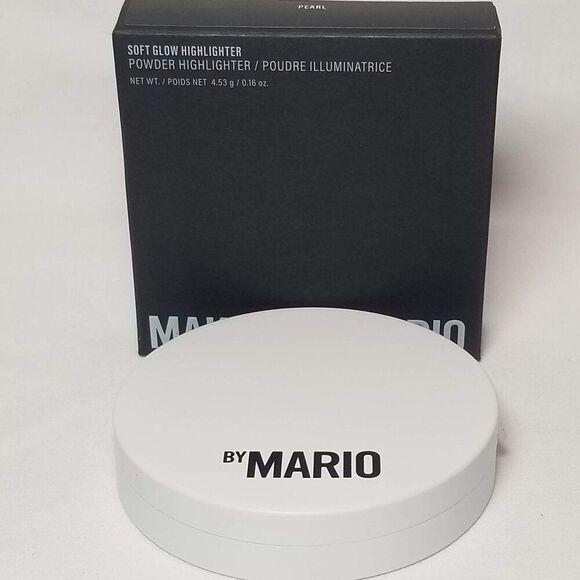 Makeup By Mario - Soft Glow Highlighter in Pearl (luminous pearl) - Picture 3 of 8